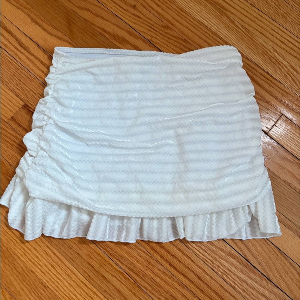 WHITE SHIMMER SKIRT